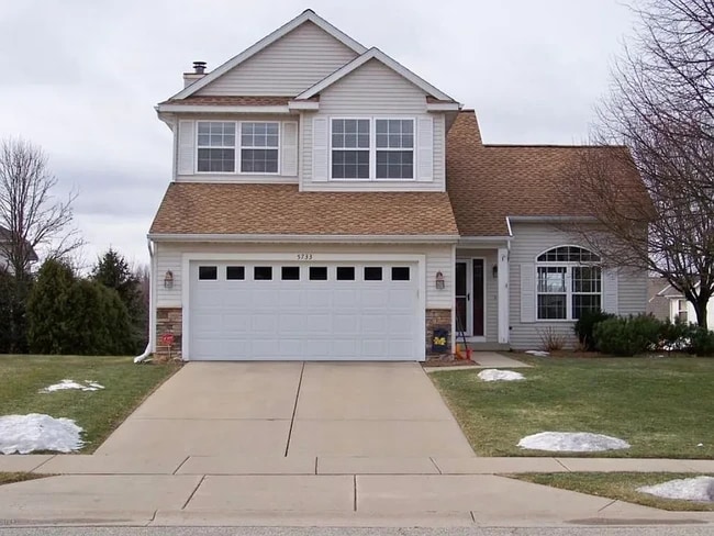 property at 5733 Bayberry Farms Dr SW