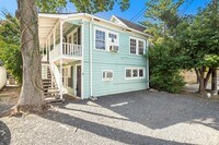 2404 Yoakum Blvd - 10