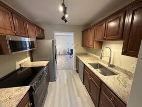 1136 Turkey Foot Rd in Lexington, KY - Building Photo - Building Photo
