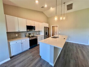 1624 NW 17th Terrace in Cape Coral, FL - Building Photo - Building Photo