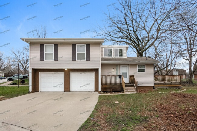 property at 509 NE Grand Ave