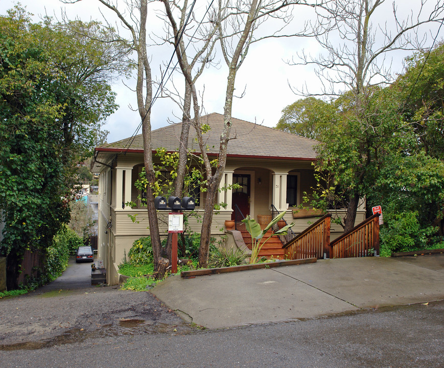 31 Valencia Ave in San Rafael, CA - Building Photo