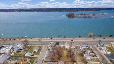 2877 Niagara St in Buffalo, NY - Building Photo - Building Photo