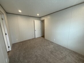 331 S Kenbrook St SE in Grand Rapids, MI - Building Photo - Building Photo
