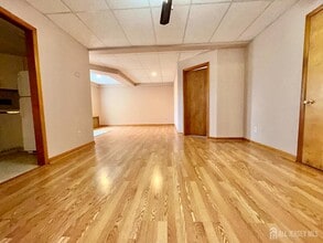 54 Loring Ave in Edison, NJ - Building Photo - Building Photo