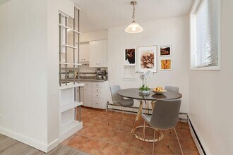 Dorchester Apartments in Calgary, AB - Building Photo - Building Photo