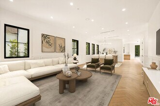 4539 Longridge Ave in Los Angeles, CA - Building Photo - Building Photo