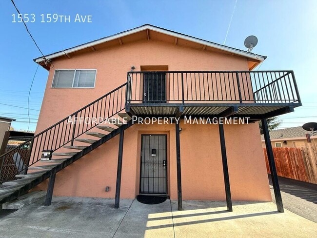 property at 1553 159th Ave