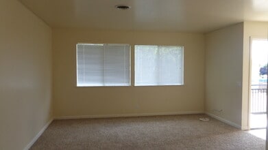 1238 Casita Dr in Yuba City, CA - Building Photo - Building Photo