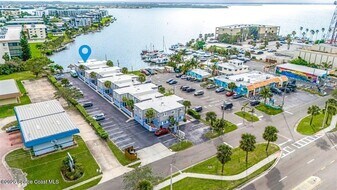4300 N Atlantic Ave in Cocoa Beach, FL - Building Photo