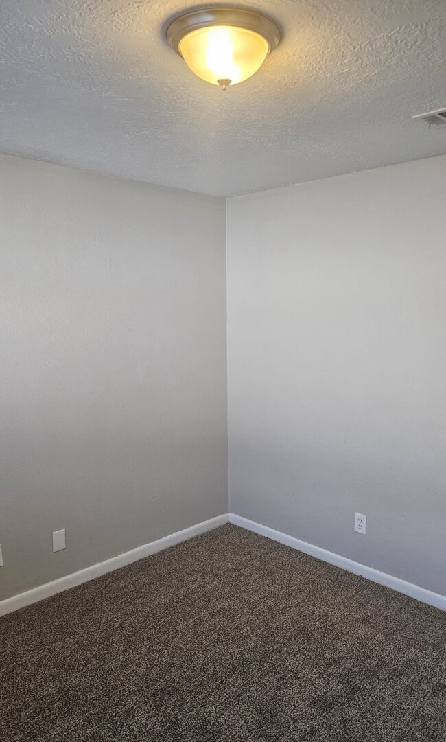 13355 Lake Breeze Ln