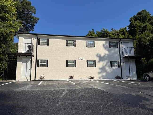 property at 2138 S Roxboro St