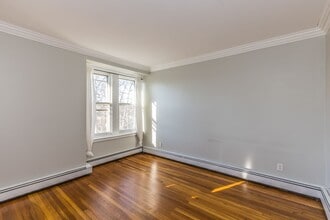 Stonehurst Apartments in Philadelphia, PA - Foto de edificio - Interior Photo