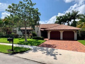 2570 NW 27th St in Boca Raton, FL - Building Photo