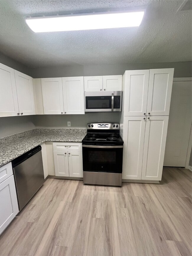 property at 2502 N Houston Dr