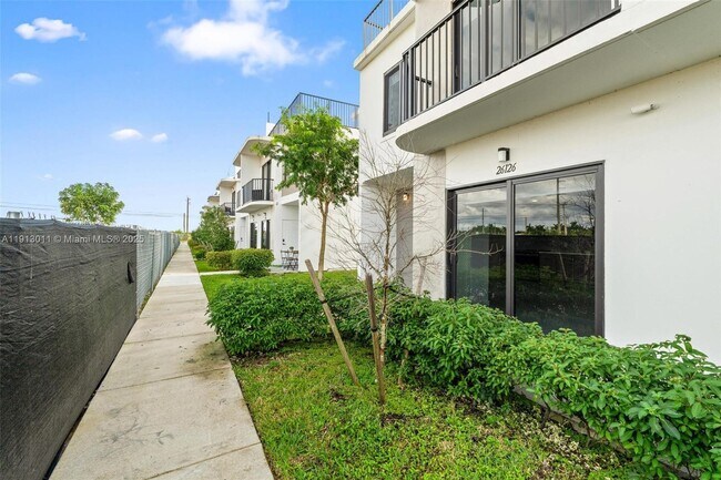 26126 SW 146th Ave in Homestead, FL - Building Photo - Building Photo