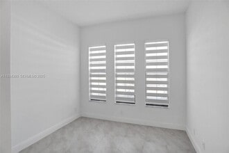 8450 NW 39th Ct in Coral Springs, FL - Building Photo - Building Photo