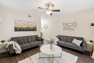 2552 Everett Ave in Memphis, TN - Building Photo