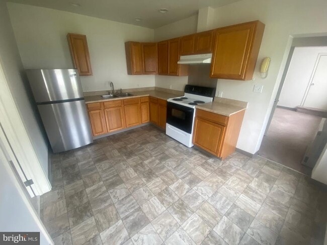 property at 321 Plymouth Ave
