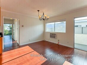 1827 S Barrington Ave in Los Angeles, CA - Building Photo - Building Photo