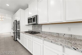 12333 Silvana St in Las Vegas, NV - Building Photo - Building Photo