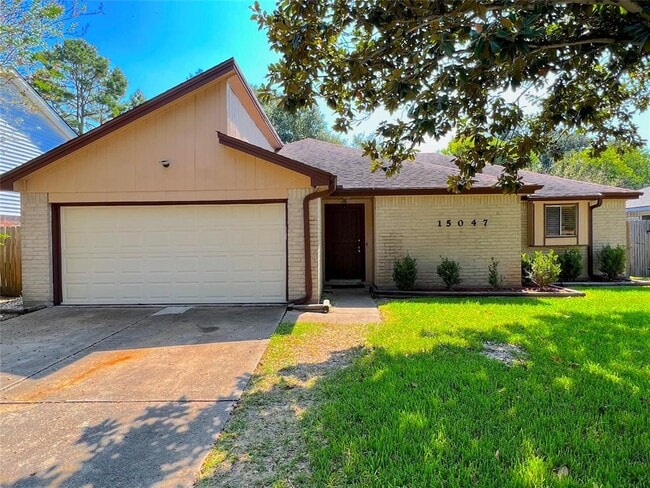 property at 15047 Blueridge Rd