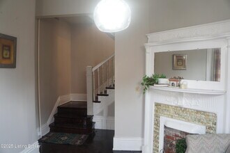 226 W Burnett Ave in Louisville, KY - Building Photo - Building Photo