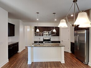 5072 Trailwater Dr in Nashville, TN - Building Photo - Building Photo
