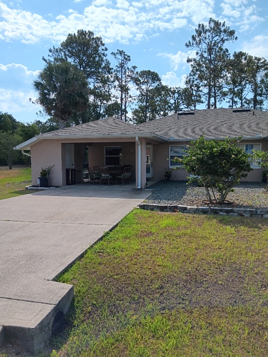 3 Wheeler Pl in Palm Coast, FL - Building Photo
