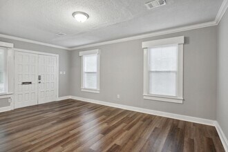 1412 E 32nd St in Savannah, GA - Building Photo - Building Photo