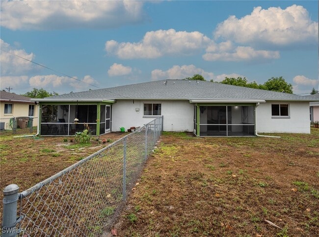 1228 SE 24th Ave in Cape Coral, FL - Building Photo - Building Photo