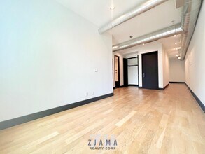 244 Hawthorne St in Brooklyn, NY - Building Photo - Building Photo
