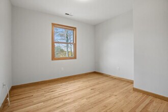 294 Turkey Roost Rd in Monroe, CT - Building Photo - Building Photo