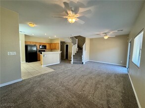 1142 Heavenly Harvest Pl in Henderson, NV - Building Photo - Building Photo