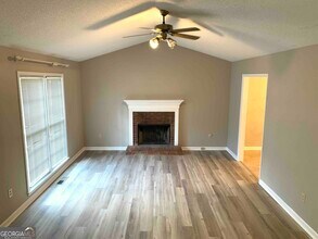 4930 Muirwood Dr in Powder Springs, GA - Building Photo - Building Photo