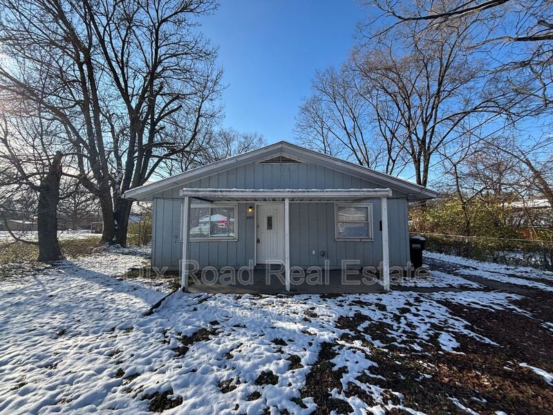 3004 Finley St in Middletown, OH - Building Photo