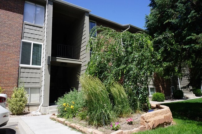 406 3335 S in South Salt Lake, UT - Building Photo - Building Photo