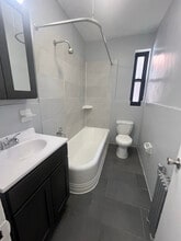 7 Chestnut St in East Orange, NJ - Foto de edificio - Building Photo