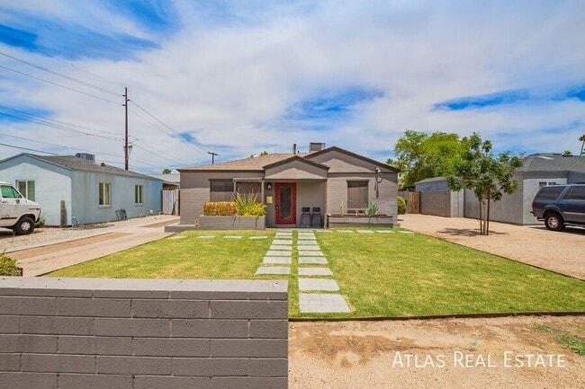 224 W Montecito Ave in Phoenix, AZ - Building Photo - Building Photo