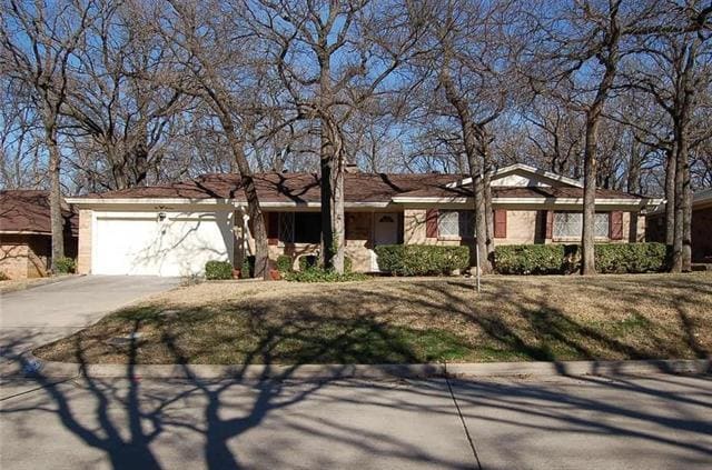 214 Juniper St in Mansfield, TX - Building Photo