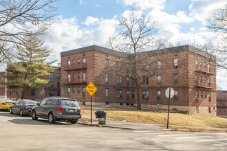 Cunningham Heights in Jamaica, NY - Building Photo - Primary Photo