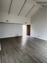 1532 Valdez Cir in Salinas, CA - Building Photo - Building Photo