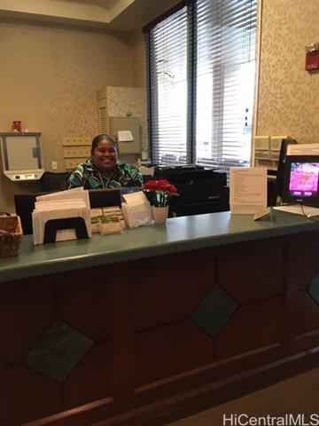 1314 Kalakaua Ave in Honolulu, HI - Foto de edificio - Building Photo