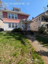 17902 Dillewood Rd in Cleveland, OH - Building Photo