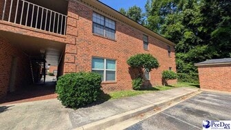 2013 2nd Loop Rd in Florence, SC - Building Photo