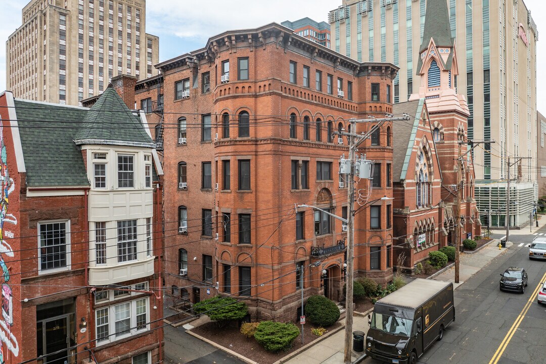 Emerson in New Haven, CT - Building Photo