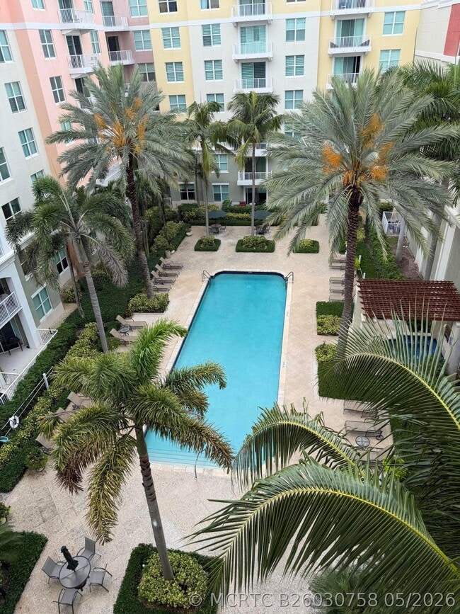 property at 804 E Windward Way
