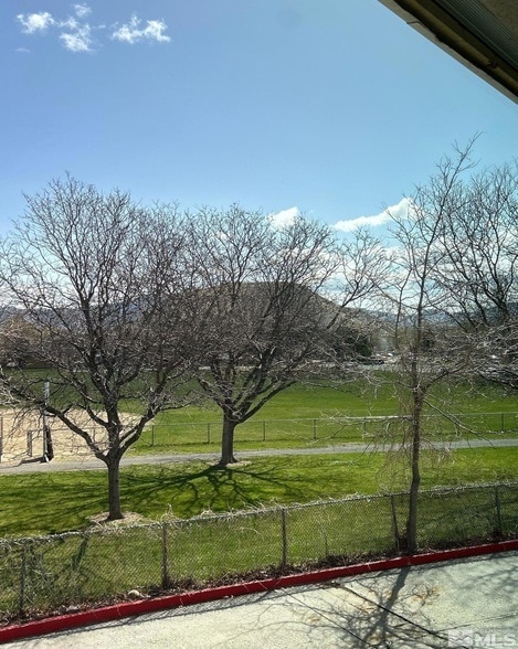 property at 5020 Tahiti Wy