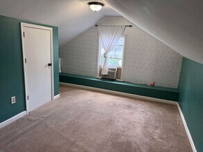24 S Alicia Dr in Memphis, TN - Building Photo - Building Photo
