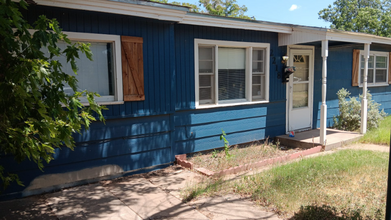 2217 47th St in Lubbock, TX - Building Photo - Building Photo